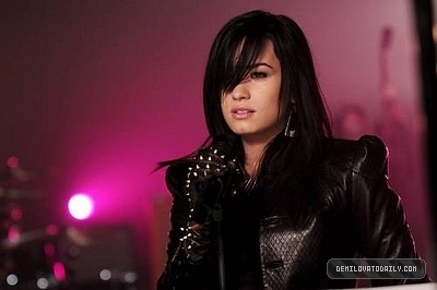 demi-love7.jpg