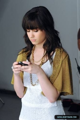 normal_demi-lovato-0030.jpg