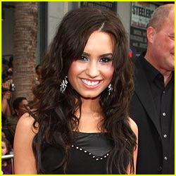 demi-lovato-tour-dates.jpg